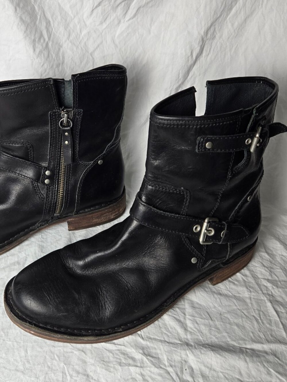 UGG Black Leather Moto Harness Buckle Ankle Boots Women’s 11 - Picture 2 of 12